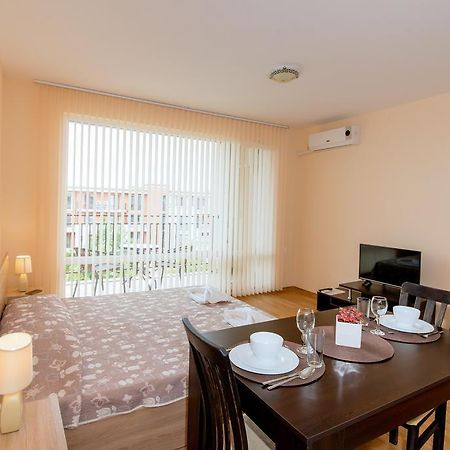 Oxygen Apartments Sveti Vlas Eksteriør bilde
