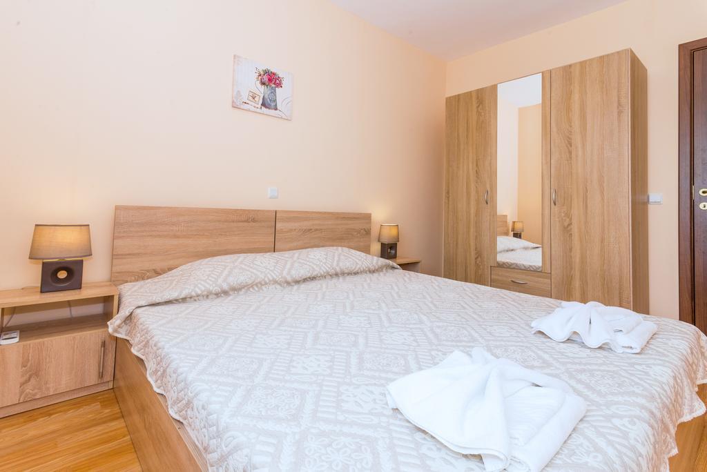 Oxygen Apartments Sveti Vlas Eksteriør bilde